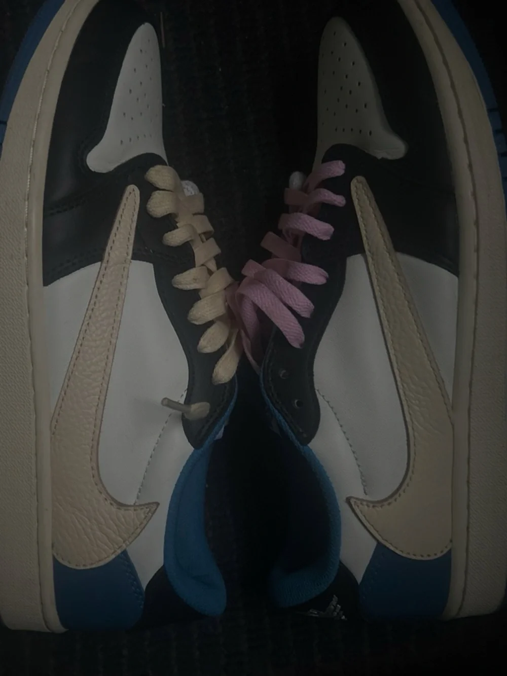 Nike Low-Top Sneakers in White, Black, Blue & Cream